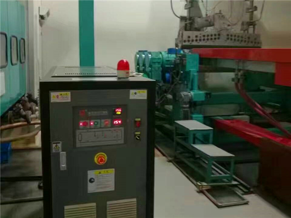 水式模溫機(jī)的卓越優(yōu)勢(shì)與核心功能——?dú)W能以優(yōu)質(zhì)口碑打造水資源專用機(jī)械設(shè)備